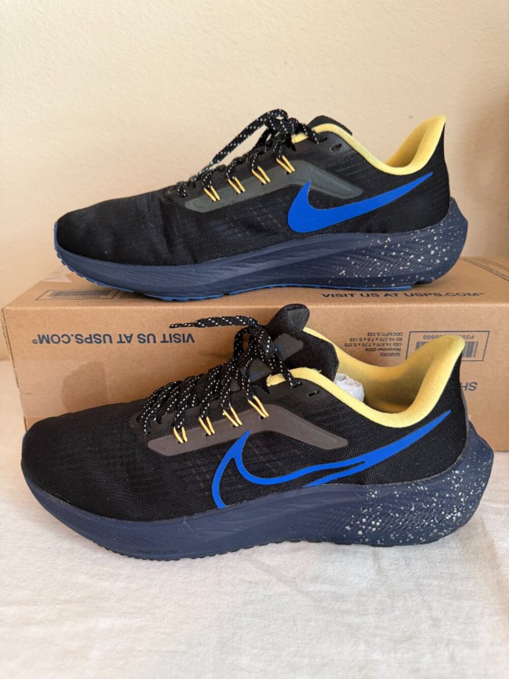 Nike Air Zoom Pegasus 39 Men's Size 11.5 Black Hyper Royal Speckled Sneakers